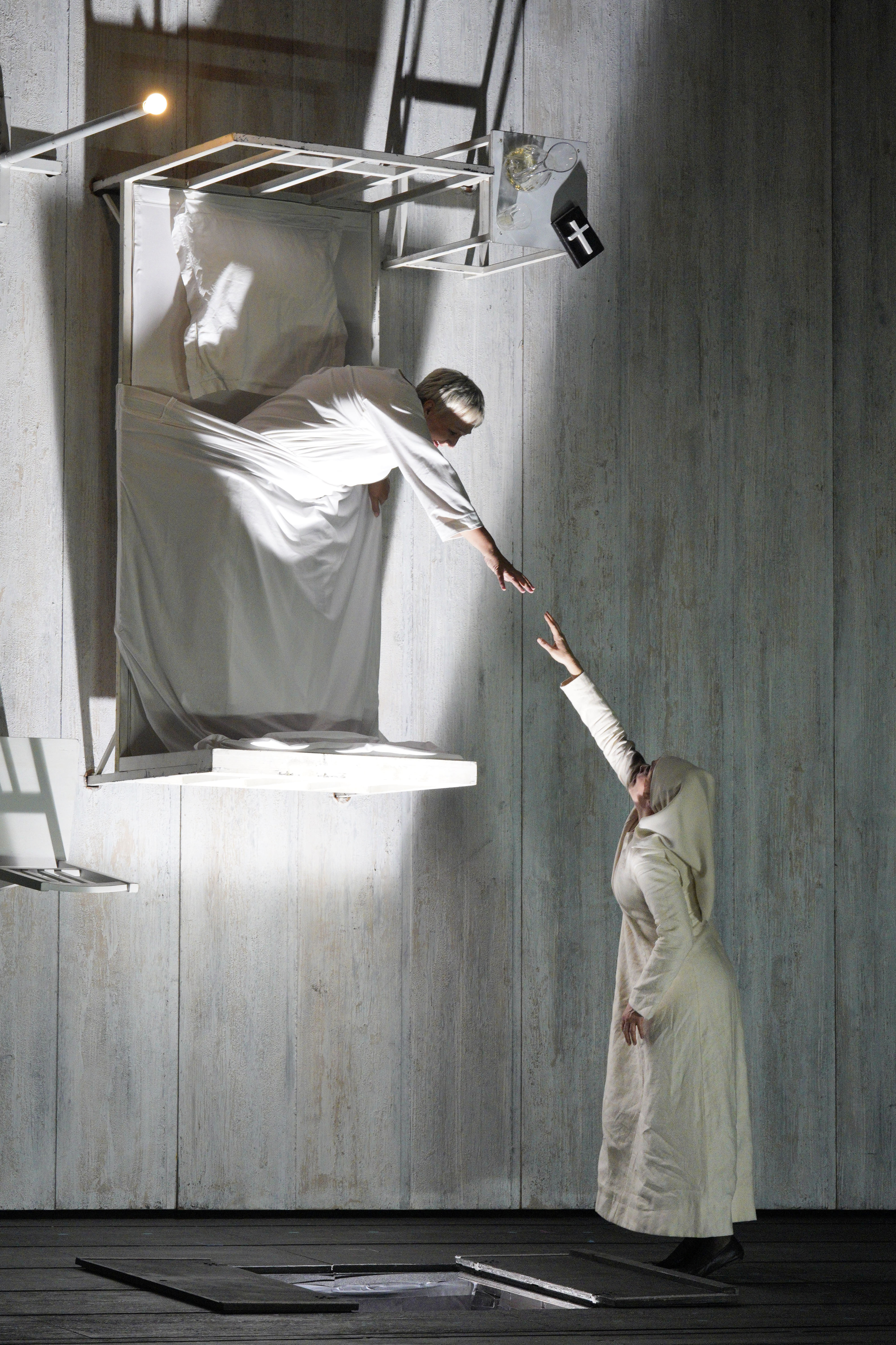  Michaela Schuster (Mme. de Croissy, prioress) and Heidi Stober (Blanche de la Force)
