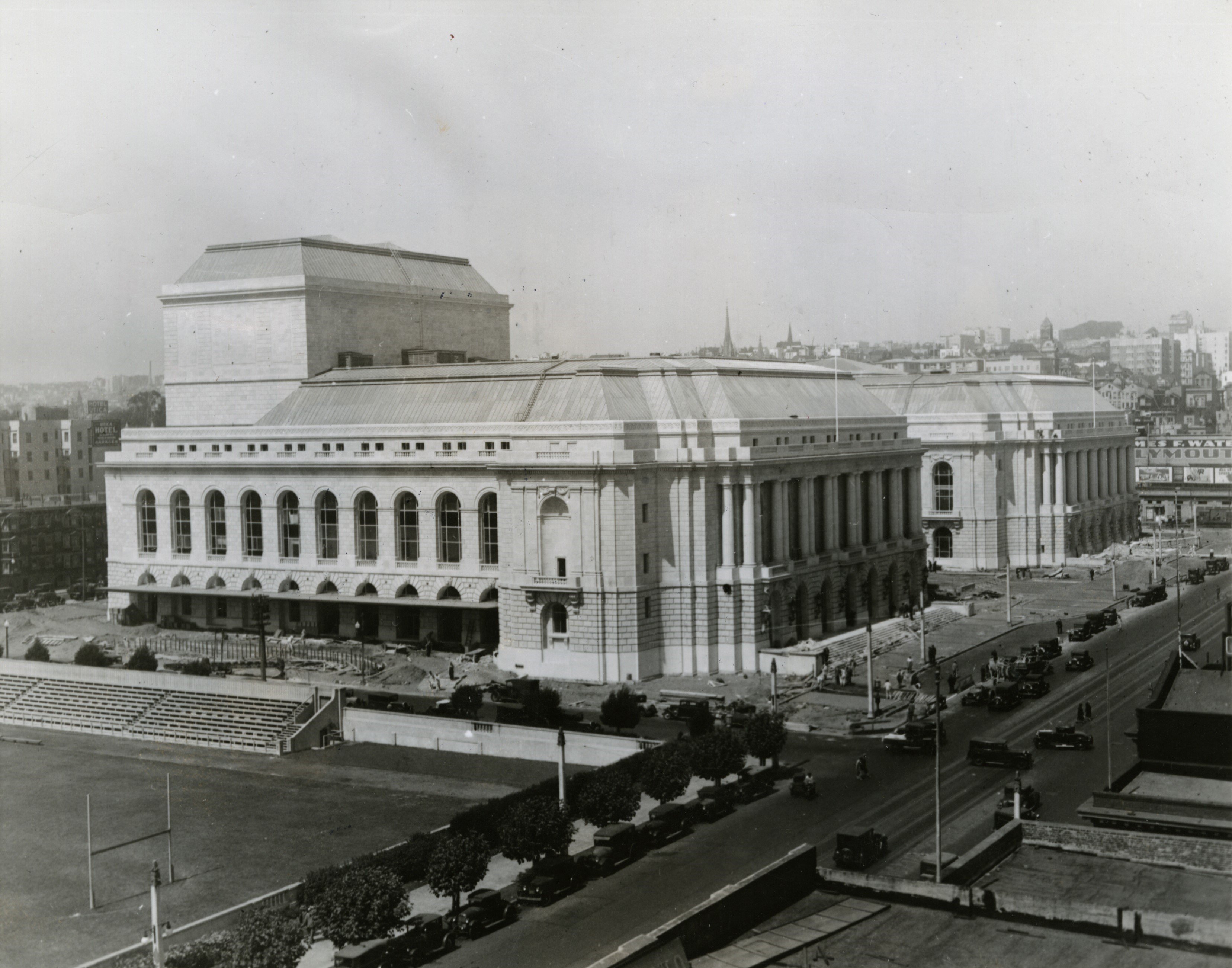 13S__1932_WMOH_finishing_construction__a.jpg